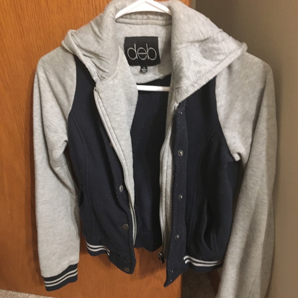 Crop hooded jacket